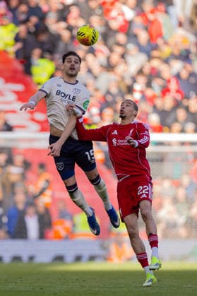 Football - FA Premier League - Liverpool FC v West Ham United FC LIVERPOOL, ENGLAND - Saturday, February 28, 2026: Liverpool s Hugo Ekitike challenges for a header with West Ham United s Konstantinos Mavropanos (L) during the FA Premier League match between Liverpool FC and West Ham United FC at Anfield. (Photo by David Rawcliffe Propaganda) LIVERPOOL Anfield MERSEYSIDE ENGLAND  Copyright: xDavidxRawcliffex P2026-02-28-Liverpool_West_Ham-82