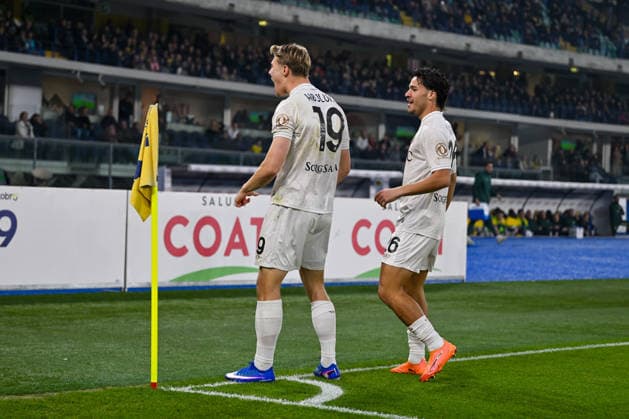 Napoli s Rasmus Hojlund celebrates after scoring a goal during Hellas Verona FC vs SSC Napoli, Italian soccer Serie A match in Verona, Italy, February 28 2026  Copyright: xAlessioxMarini IPAxSportx xipa-agency.netx xx IPA_72158611 IPA_Agency_IPA72158611
