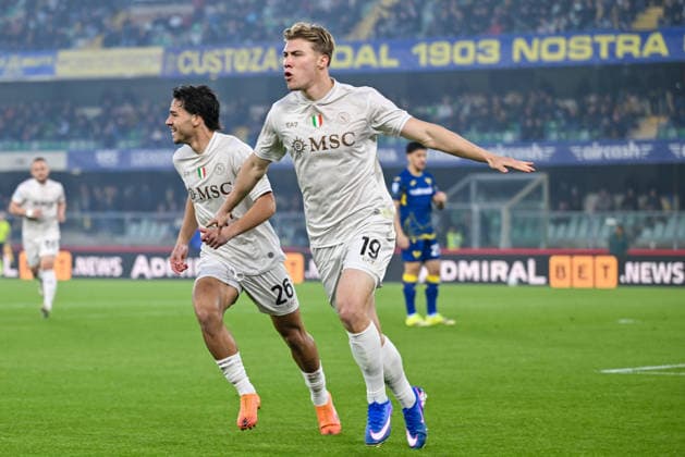 Napoli s Rasmus Hojlund celebrates after scoring a goal during Hellas Verona FC vs SSC Napoli, Italian soccer Serie A match in Verona, Italy, February 28 2026  Copyright: xAlessioxMarini IPAxSportx xipa-agency.netx xx IPA_72158619 IPA_Agency_IPA72158619