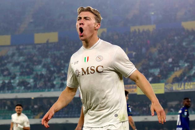 Napoli™s Rasmus Hojlund celebration goal 0-1 during the Serie A soccer match between Hellas Verona and Napoli at the Bentegodi Stadium in Verona, north west Italy - Saturday , February 28 , 2026. - Soccer .  Copyright: xPaolaxGarbuio Lapressex