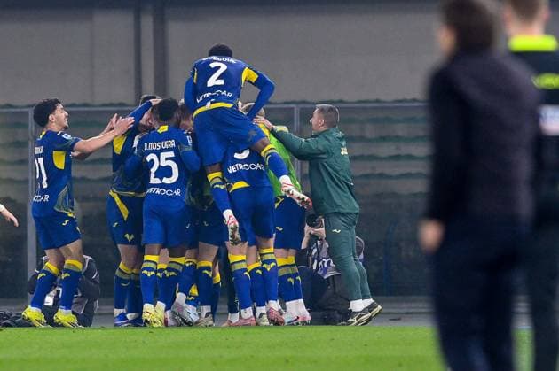 Foto IPP Maurilio Boldrini Verona 28.02.26 Calcio Campionato di Serie A 2025 2026 Hellas Verona - Napoli nella foto i giocatori del verona festeggiano il gol del 1-1 Italy Photo Press Worldwide Copyright italy ITALY  Copyright: xR4924_italyphotopressx