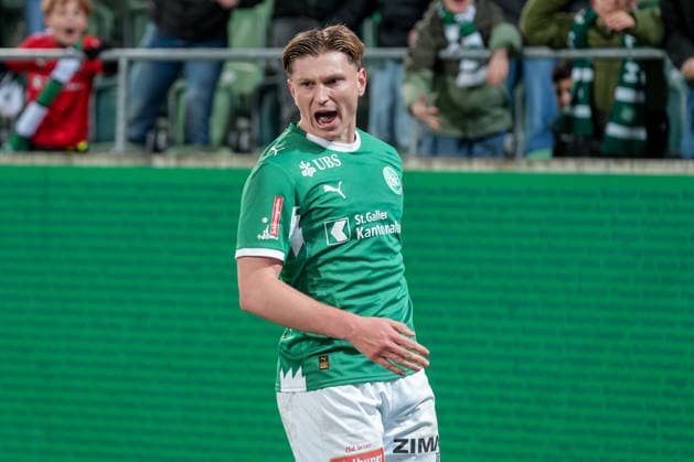 Football Switzerland Brack Super League 2025 2026 27 Matchday, 28 02 2026 FC St Gallen vs FC Winterthur kybunpark, St Gallen Goal celebration to 2 1 by Alessandro Vogt 18, FC St Gallen Copyright: xValentinxDomgjonix