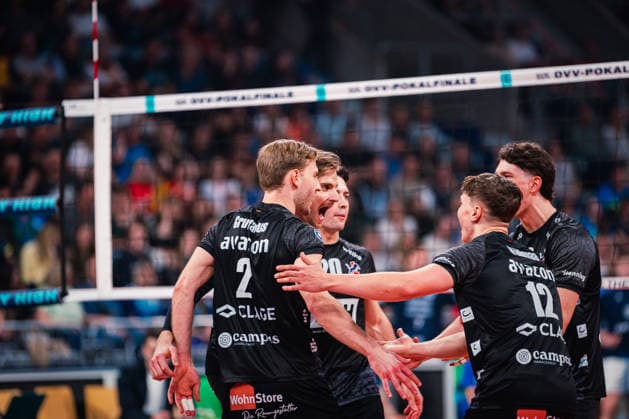 DVV Pokal VfB Friedrichshafen SVG Lüneburg 28 02 2026 Jackson Howe SVG Lüneburg, 6 Volleyball, Zoi DVV Pokal Final VfB Friedrichshafen vs SVG Lüneburg on 28 02 2026 at the SAP Arena, Mannheim Copyright: xBEAUTIFULxSPORTS Tonhäuserx