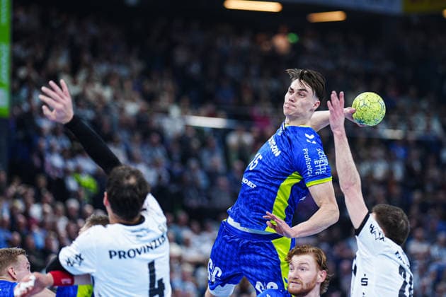 Throw Goal Miro Schluroff VfL Gummersbach, 15 GER, THW Kiel vs VfL Gummersbach, Handball, 1 Bundesliga, Matchday 23, Season 2025 2026, 28 02 2026 GER, THW Kiel vs VfL Gummersbach, Handball, 1 Bundesliga, Matchday 23, Season 2025 2026, 28 02 2026 Kiel Copyright: xEibner-Pressefoto MarcelxvonxFehrnx EP_MFN