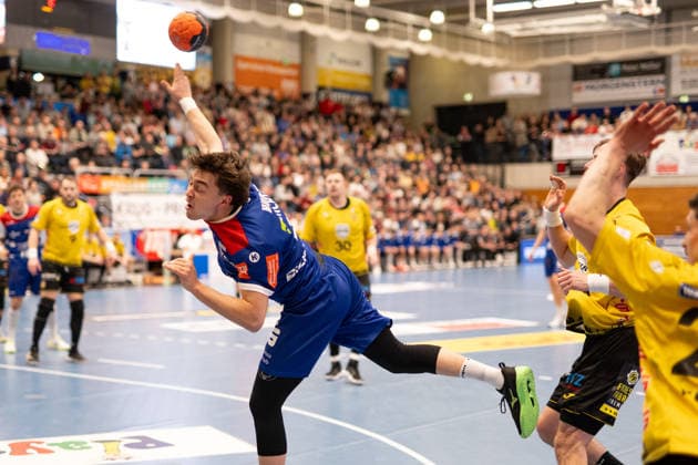 Elias Huber HBW Balingen Weilstetten, 07 , at the throw, HBW Balingen Weilstetten vs HSC 2000 Coburg, Handball, 2 Bundesliga, 22 Matchday, Season 2025 2026, 28 02 2026 Eibner Pressefoto Andreas Ulmer HBW Balingen Weilstetten vs HSC 2000 Coburg, Handball, 2 Bundesliga, 22 Matchday, Season 2025 2026, 28 02 2026 Balingen Copyright: xEibner-Pressefoto AndreasxUlmerx EP_AUR