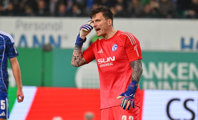 28 02 2026 Soccer Season 2025 2026 2 Soccer Bundesliga 24 Matchday SpVgg Greuther Fürth Kleeblatt SGF FC Schalke 04 Sportfoto Zink xwoxzix DFL regulations prohibit any use of photographs as image sequences and or quasi video only for editorial use Kevin Müller 22, FC Schalke 04 S04