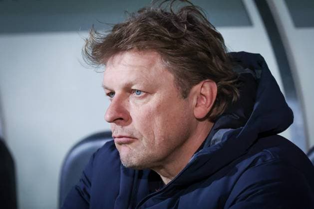 Director Professional Football Youri Mulder FC Schalke 04 , Spvgg Greuther Fuerth vs FC Schalke 04, Football, Men, 2 Bundesliga, Season 2025 2026, Second round, 24 Matchday, 28 02 2026 DFB regulations prohibit any use of photographs as image sequences and or quasi video Fuerth Bayern Germany Copyright: xkolbert-press MartinxAgüerax