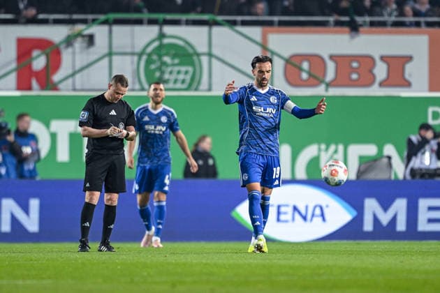 28 02 2026, Football, 2 Bundesliga, Season 2025 2026, Matchday 24, SpVgg Greuther Fürth FC Schalke 04, Kenan Karaman FC Schalke 04 xRHR PHOTO YYx Copyright: KROEGER RHR-FOTOx RHR-FOTO YY