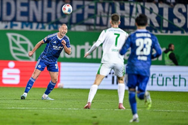 28 02 2026, Football, 2 Bundesliga, Season 2025 2026, Matchday 24, SpVgg Greuther Fürth FC Schalke 04, Nikola Katic FC Schalke 04 xRHR PHOTO YYx Copyright: KROEGER RHR-FOTOx RHR-FOTO YY