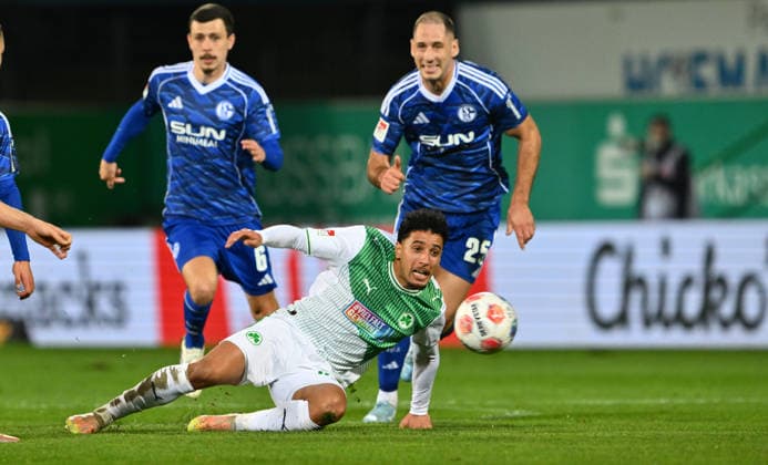 28 02 2026 Soccer Season 2025 2026 2 Soccer Bundesliga 24 Matchday SpVgg Greuther Fürth Kleeblatt SGF FC Schalke 04 Sportfoto Zink xwoxzix DFL regulations prohibit any use of photographs as image sequences and or quasi video only for editorial use Sayfallah Ltaief 47, SpVgg Greuther Fürth Nikola Katic 25, FC Schalke 04 S04