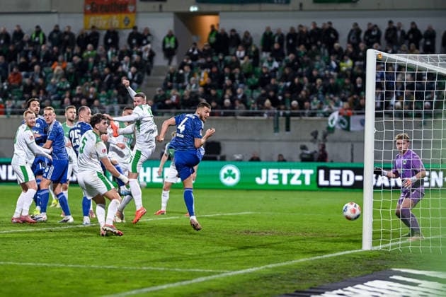 28 02 2026, Soccer, 2 Bundesliga, Season 2025 2026, Matchday 24, SpVgg Greuther Fürth FC Schalke 04, Goal chance Hasan Kurucay FC Schalke 04 xRHR PHOTO YYx Copyright: KROEGER RHR-FOTOx RHR-FOTO YY