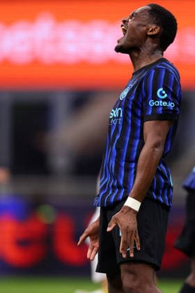 Serie A Fc Internazionale - Genoa CFC Ange-Yoan Bonny of Fc Internazionale looks dejected during the Serie A match beetween Fc Internazionale and Genoa CFC at Stadio Giuseppe Meazza on February 28 2026 in Milan Italy . Milano Stadio Giuseppe Meazza Italy Copyright: xMarcoxCanonierox