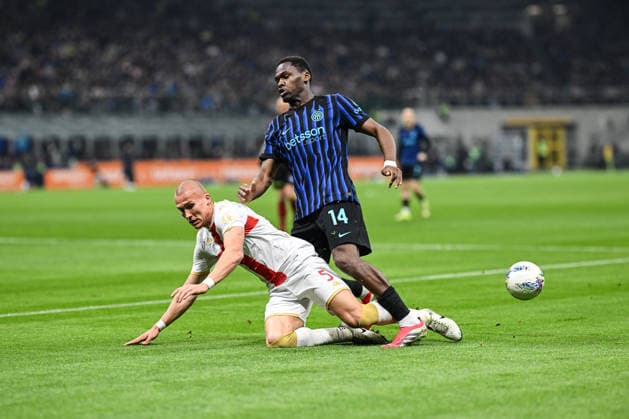 CALCIO - Serie A - Inter - FC Internazionale vs Genoa CFC Ange-Yoan Bonny of Inter FC in action during the Italian Serie A football match between Inter FC and Genoa Cfc serie A match on February 28th, 2026 at Giuseppe Meazza San Siro Siro stadium in Milan, Italy Milan Italy  Copyright: xIPAxSport ABACAx
