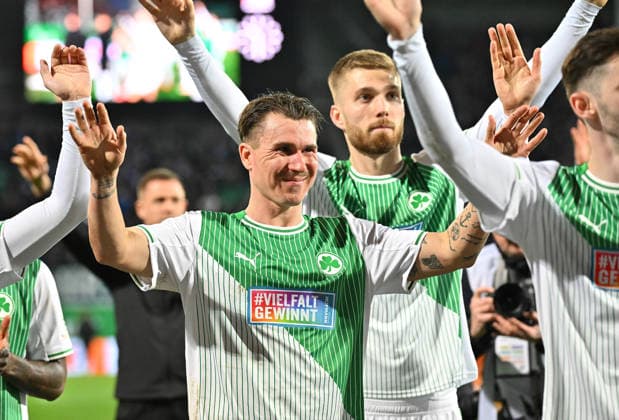 28 02 2026 Soccer season 2025 2026 2 Soccer Bundesliga 24 Matchday SpVgg Greuther Fürth Kleeblatt SGF FC Schalke 04 Sportfoto Zink MeZi xmexzix DFL regulations prohibit any use of photographs as image sequences and or quasi video only for editorial use Felix Klaus 30, SpVgg Greuther Fürth disappointed Disappointment after the end of the match