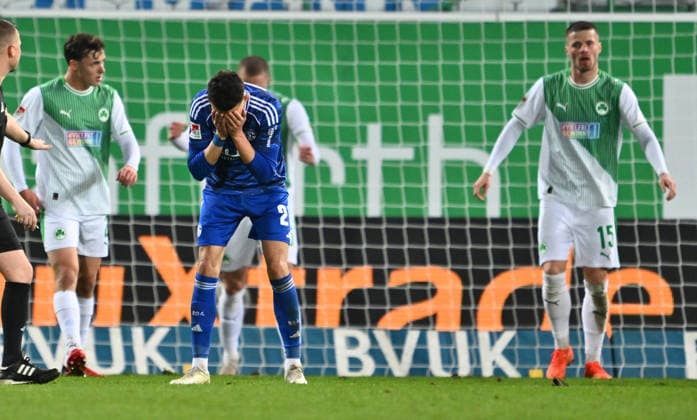 28 02 2026 Soccer Season 2025 2026 2 Soccer Bundesliga 24 Matchday SpVgg Greuther Fürth Kleeblatt SGF FC Schalke 04 Sportfoto Zink xwoxzix DFL regulations prohibit any use of photographs as image sequences and or quasi video only for editorial use Dejan Ljubicic 21, FC Schalke 04 S04 disappointed Disappointment after missed chance Goal chance
