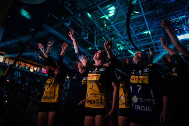 DVV Pokal VfB Suhl Lotto Thüringen Allianz MTV Stuttgart 28 02 2026 Lara Nagels VfB Suhl LOTTO Thüringen, 3 to win the cup Volleyball, Zoi DVV Pokalfinale VfB Suhl LOTTO Thüringen vs Allianz MTV Stuttgart on 28 02 2026 at the SAP Arena, Mannheim Copyright: xBEAUTIFULxSPORTS Tonhäuserx