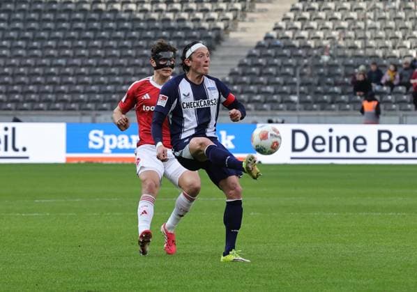 01 03 2026 Soccer Season 2025 2026 2 Soccer Bundesliga 24 Matchday Hertha BSC Berlin HBSC 1 FC Nürnberg FCN Club Sportfoto Zink DaMa xdaxmax DFL regulations prohibit any use of photographs as image sequences and or quasi video only for editorial use Fabio Gruber 4, 1 FC Nürnberg FCN Fabian Reese 11, Hertha BSC Berlin