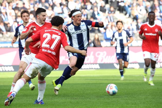 DEU, DFL, 2 FBL, Hertha BSC vs 1 FC Nuernberg, 01 03 2026, Berliner Olympiastadion, Berlin, DEU, DFL, 2 FBL, Hertha BSC vs 1 FC Nuernberg, im Bild Fabian Reese Hertha BSC Berlin 11 , n24 , JUSTIN VON DER HITZ 1 FC Nuernberg 27 DFL regulations prohibit any use of Photographs as image sequences and or quasi video nordphotoxGmbHx xEngler nph00076