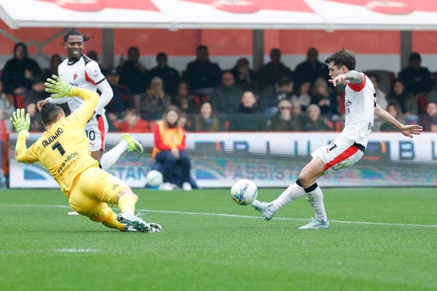 CALCIO - Serie A - US Cremonese vs AC Milan Christian Pulisic of AC Milan shoots at goal during the match of 6th day of the Serie A Championship between US Cremonese vs AC Milan at the Giovanni Zini Stadium on 1 March 2026 in Cremona, CR. Cremona Italy  Copyright: xIPAxSport ABACAx