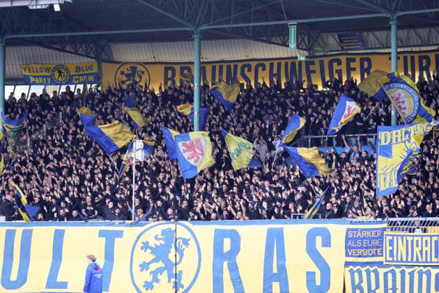 Braunschweig vs Münster, 2 BL Braunschweig, 01 03 2026, Football, Men, 2 BL, Season 2025 2026, Eintracht Braunschweig vs SC Preußen Münster Fankurve DFL DFB REGULATIONS PROHIBIT ANY USE OF PHOTOGRAPHS as IMAGE SEQUENCES and or QUASI VIDEO Stadion an der Hamburger Straße Niedersachsen Germany