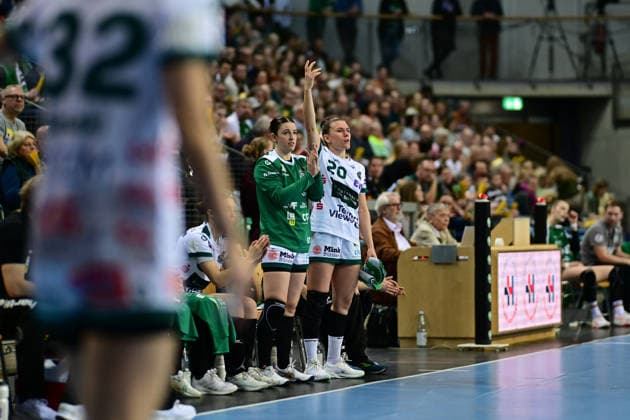 Handball I Women I Season 2025 2026 I 1 HBF I 19 Matchday I VfL Oldenburg FRISCH AUF Göppingen I 01 03 2026 Louisa De Bellis 20, FRISCH AUF Göppingen Hand top Oldenburg EWE Arena Niedersachsen Germany Copyright: xLobeca FelixxSchlikisx