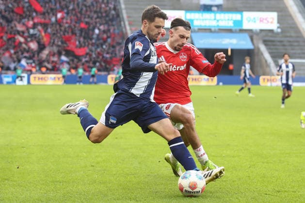 01 03 2026, xtgx, Fußball 2 Bundesliga Hertha BSC Berlin 1 FC Nuernberg emspor, v l Josip Brekalo Hertha, 7 , Berkay Yilmaz Nuernberg, 21 Zweikampf, Duell, Kampf, tackle DFL DFB REGULATIONS PROHIBIT ANY USE OF PHOTOGRAPHS as IMAGE SEQUENCES and or QUASI VIDEO Berlin