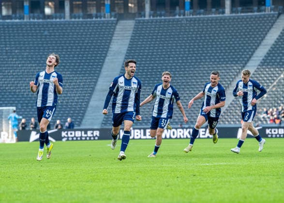 Soccer, Men, Season 2025 2026, 2 Bundesliga 24 Matchday , Hertha BSC 1 FC Nürnberg, f l Linus Gechter Hertha BSC , Josip Brekalo Hertha BSC , Marton Dardai Hertha BSC , Paul Seguin Hertha BSC , Julian Eitschberger Hertha BSC , Cheering after goal to 2 1, 01 03 2026, Copyright: xSebastianxRäppold MatthiasxKochx