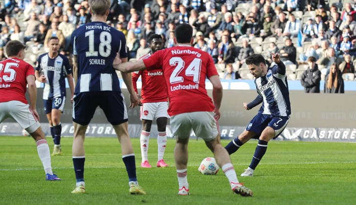 Josip Brekalo scores the goal for 2 1 duel Match scene Action Sport Soccer Football DFL 2 Bundesliga Men 24 Matchday Season 2025 2026 01 03 2026 Hertha BSC Berlin vs 1 FC Nürnberg FCN DFL regulations prohibit any use of photographs as image sequences and or quasi video