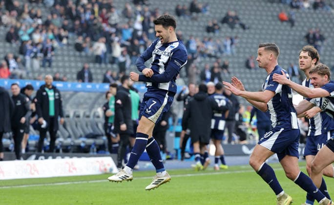 Josip Brekalo cheers after 2 1 joy emotion jubilation sport soccer soccer DFL 2 Bundesliga men 24 matchday season 2025 2026 01 03 2026 Hertha BSC Berlin vs 1 FC Nürnberg FCN DFL regulations prohibit any use of photographs as image sequences and or quasi video
