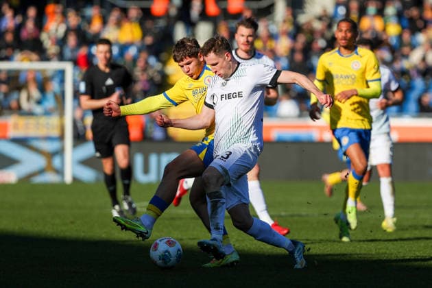 Braunschweig vs Münster, 2 BL Braunschweig, 01 03 2026, Football, Men, 2 BL, Season 2025 2026, Eintracht Braunschweig vs SC Preußen Münster Jovan Mijatovic Eintracht Braunschweig , Paul Jaeckel Münster DFL DFB REGULATIONS PROHIBIT ANY USE OF PHOTOGRAPHS as IMAGE SEQUENCES and or QUASI VIDEO Stadion an der Hamburger Straße Niedersachsen Germany