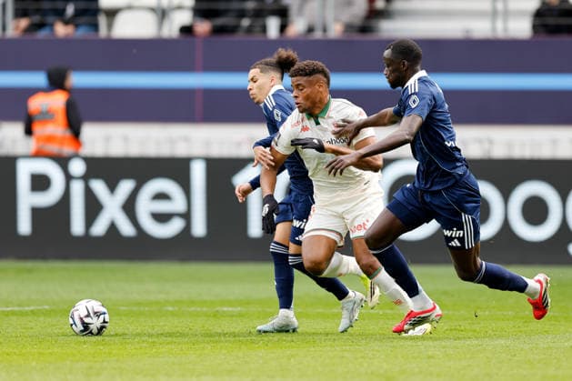 Paris FC v OGC Nice - Ligue 1 McDonald s 2025 2026 05 Moustapha MBOW (pfc) - 90 Kevin CARLOS (ogcn) during the Ligue 1 McDonald s match between Paris and Nice at Stade Jean Bouin on March 1, 2026 in Paris, France. Paris France  Copyright: xFEPx 776348305