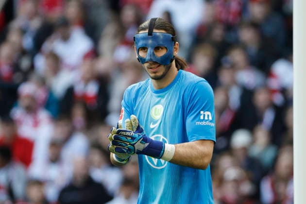 Kamil Grabara VfL Wolfsburg, 01 , Germany, Football, 1 Bundesliga, 24 Matchday, 2025 2026, VfB Stuttgart vs VfL Wolfsburg, 01 03 2026, Stuttgart MHP Arena Germany Copyright: xGrantxHubbsx