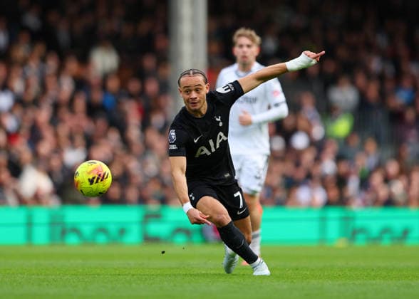 1st March 2026; Craven Cottage, Fulham, London, England; Premier League Football, Fulham versus Tottenham Hotspur; Xavi Simons of Tottenham Hotspur passes the ball into midfield  JPxFletcher Content restricted for UK based newspaper