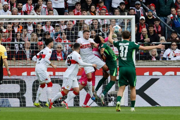 In the penalty area of VfB Stuttgart , Germany, Football, 1 Bundesliga, Matchday 24, 2025 2026, VfB Stuttgart vs VfL Wolfsburg, 01 03 2026, Stuttgart MHP Arena Germany Copyright: xGrantxHubbsx