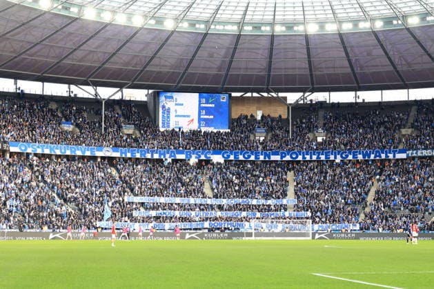 DEU, DFL, 2 FBL, Hertha BSC vs 1 FC Nuernberg, 01 03 2026, Berliner Olympiastadion, Berlin, DEU, DFL, 2 FBL, Hertha BSC vs 1 FC Nuernberg, im Bild Hertha BSC Fans, Spruchband DFL regulations prohibit any use of Photographs as image sequences and or quasi video nordphotoxGmbHx xEngler nph00076
