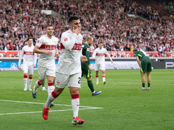 Goal for 1 0 by Deniz Undav VfB Stuttgart 26 , Cheers, Goal celebration Celebrates his goal GER, VfB Stuttgart vs VfL Wolfsburg, Football, Men, 1 Bundesliga, 24 Matchday, Season 2025 2026, 01 03 2026, DFL DFB REGULATES PROHIBIT ANY USE OF PHOTOGRAPHS AS IMAGE SEQUENCES AND OR QUASI VIDEO, GER, VfB Stuttgart vs VfL Wolfsburg, Football, Men, 1 Bundesliga, Matchday 24, Season 2025 2026, 01 03 2026 Stuttgart Copyright: xEibner-Pressefoto WolfgangxFrankx EP_WFK