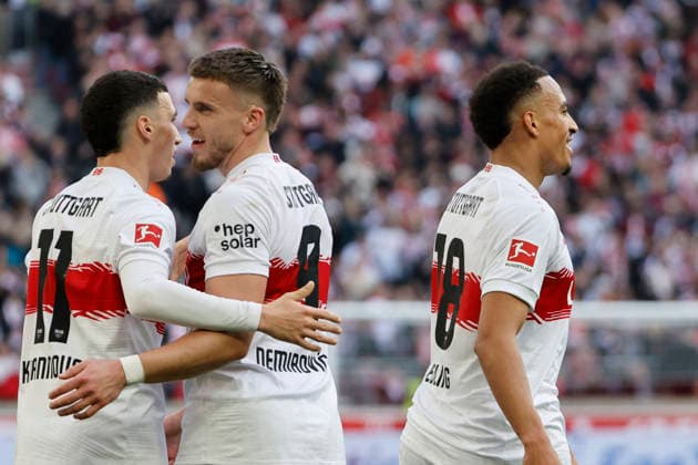 Goal celebration VfB Stuttgart at 3 0 by Jamie Leweling VfB Stuttgart, 18 , Germany, Soccer, 1 Bundesliga, 24 Matchday, 2025 2026, VfB Stuttgart vs VfL Wolfsburg, 01 03 2026, Stuttgart MHP Arena Germany Copyright: xGrantxHubbsx