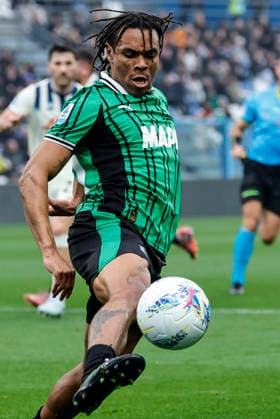 March 1, 2026, Reggio Emilia, REGGIO EMILIA: Sassuolo s Armand Lauriente in action during the Italian Serie A soccer match US Sassuolo vs Atalanta BC at Mapei Stadium in Reggio Emilia, Italy, 1 March 2026. ANSA ELISABETTA BARACCHI Serie A: Sassuolo-Atalanta  - ZUMAa110 20260301_zaf_a110_173 Copyright: xElisabettaxBaracchix