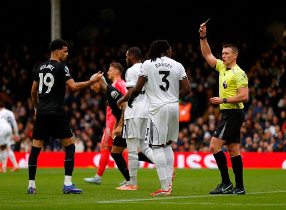 Fulham v Tottenham Hotspur, London, UK -01 Mar 2026 Calvin Bassey of Fulham fc is shown a yellow card during the Premier League match between Fulham and Tottenham Hotspur at Craven Cottage, London on 01 March 2026 ( London Craven Cottage London England Copyright: xTomxCusden PPAUKx PPA-252192