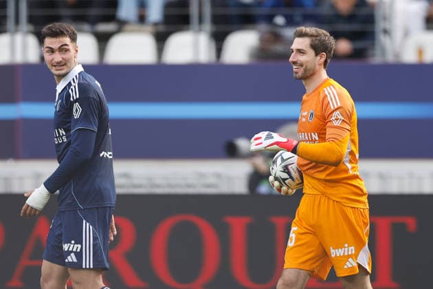 Paris FC v OGC Nice - Ligue 1 McDonald s 2025 2026 42 Diego COPPOLA (pfc) - 35 Kevin TRAPP (pfc) during the Ligue 1 McDonald s match between Paris and Nice at Stade Jean Bouin on March 1, 2026 in Paris, France. Paris France  Copyright: xFEPx 776348305