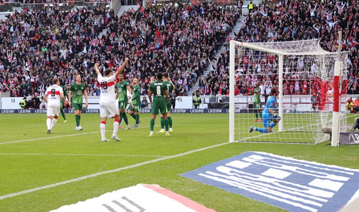 01 03 2026, Germany, Stuttgart, Soccer Bundesliga, Matchday 20, VfB Stuttgart vs VfL Wolfsburg, Cheering after the 1 0 goal, Scorer Deniz Undav VfB