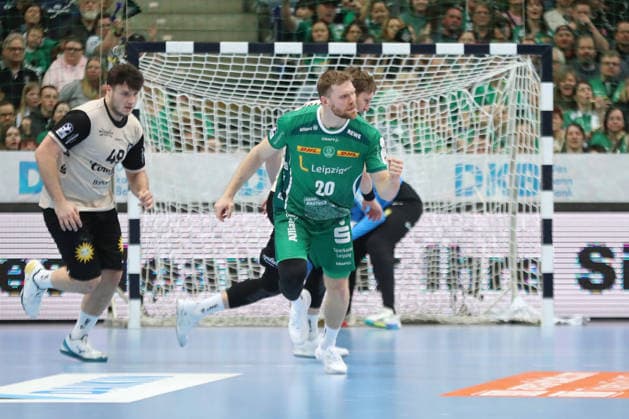 Handball DAIKIN HBL, SC DHfK Leipzig Bergischer HC 01 03 2026 Goal Celebration at William Bogojevic 20, SC DHfK Leipzig Handball, DAIKIN HBL, 1 Bundesliga, Season 2025 2026, 23 Matchday SC DHfK Leipzig vs Bergischer HC on 01 03 2026 at the Quarterback Immobilien Arena Leipzig Copyright: xBEAUTIFULxSPORTS JanxKaeferx