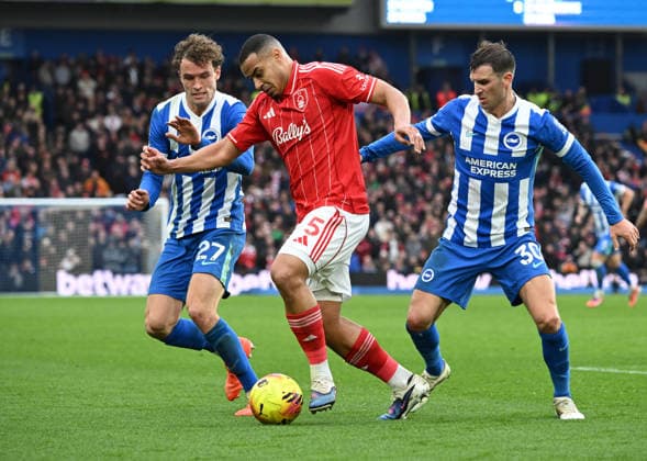 Mats Wieffer and Pascal Gross of Brighton team up to muscle out Murillo of Nottingham Forest during the Premier League match between Brighton and Hove Albion and Nottingham Forest at the American Express Stadium, Brighton UK - Sunday 1st March 2026 Brighton v Nottingham Forest Premier League Football, Amex Stadium, Sussex, UK - 01 Mar 2026Brighton Amex Stadium Sussex United Kingdom Editorial use only. No merchandising. For Football images FA and Premier League restrictions apply inc. no internet mobile usage without FAPL license - for details contact Football Dataco  Copyright: xLizxFinlayson TPI Shutterstockx 16718466ba