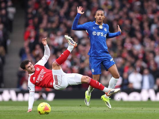 London, England, 1st March 2026. Martin Zubimendi of Arsenal tussles with Joao Pedro of Chelsea during the Arsenal vs Chelsea Premier League match at the Emirates Stadium, London. Picture credit should read: David Klein Sportimage EDITORIAL USE ONLY. No use with unauthorised audio, video, data, fixture lists, club league logos or live services. Online in-match use limited to 120 images, no video emulation. No use in betting, games or single club league player publications. SPI_017_DK_Arsenal_Chelsea SPI-4568-0017