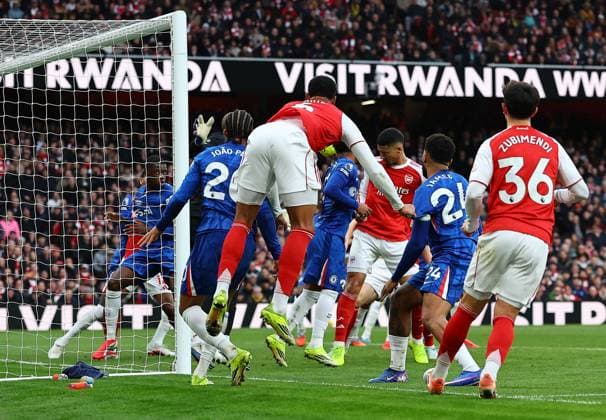 William Saliba of Arsenal scores the opening goal Arsenal v Chelsea, Premier League, Football, Emirates Stadium, London, UK - 01 Mar 2026London Emirates Stadium United Kingdom EDITORIAL USE ONLY No use with unauthorised audio, video, data, fixture lists, club league logos or live services. Online in-match use limited to 120 images, no video emulation. No use in betting, games or single club league player publications. Copyright: xMichaelxZemanek Shutterstockx 16708844x