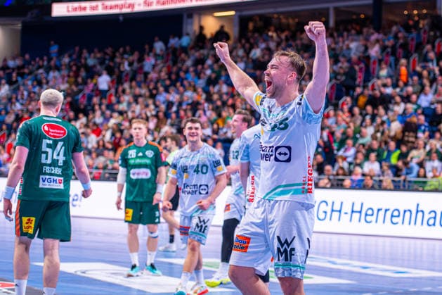 v l , TSV Hannover Burgdorf green vs FRISCH AUF Göppingen white on matchday 23 of the 2025 2026 season in the DAIKIN Handball Bundesliga 01 03 2026, ZAG Arena Hannover, GER , Copyright: xJanxGuentherx xTSVxHannover-Burgdorfx