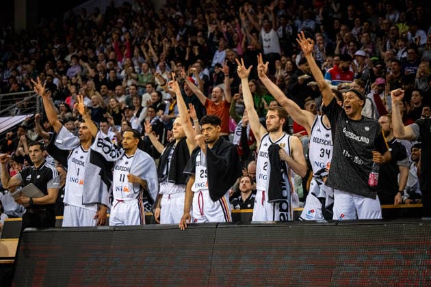 Basketball Bonn 01 03 2026 FIBA Basketball World Cup 2027 European Qualifiers Germany GER Croatia CRO Cheers Germany