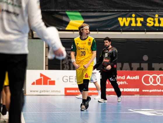 Anton Trute VfL Eintracht Hagen, 20 cheers VfL Eintracht Hagen vs TV 05 07 Huettenberg , Handball, 2 Bundesliga, 22 Matchday, Season 2025 2026, 01 03 2026 VfL Eintracht Hagen vs TV 05 07 Huettenberg , Handball, 2 Bundesliga, 22 Matchday, Season 2025 2026, 01 03 2026 Hagen Copyright: xEibner-Pressefoto DamianxKruczynx EP_DKI