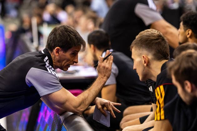 GER, FIBA Basketball World Cup 2027, European Qualifiers, Germany Croatia 01 03 2026, Telekom Dome, Bonn, GER, FIBA Basketball World Cup 2027, European Qualifiers, Germany Croatia Alberto Miranda Sanchez Co Coach Germany talks to his players Â Photo Alexander Trienitz Bonn Telekom Dome North Rhine-Westphalia Germany