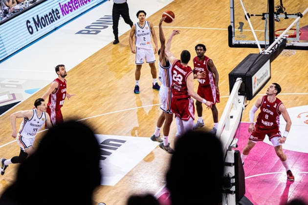 FIBA World Cup Qualifier Germany vs Croatia 01 03 2026 Louis Olinde Deutscher Basketball Bund 16 vs Mateo DreÅ¾njak Croatia 23 FIBA Basketball World Cup 2027 European Qualifiers, Germany vs Croatia, 1 3 2026, Telekom Dome, Bonn Copyright: xBEAUTIFULxSPORTS Derixx